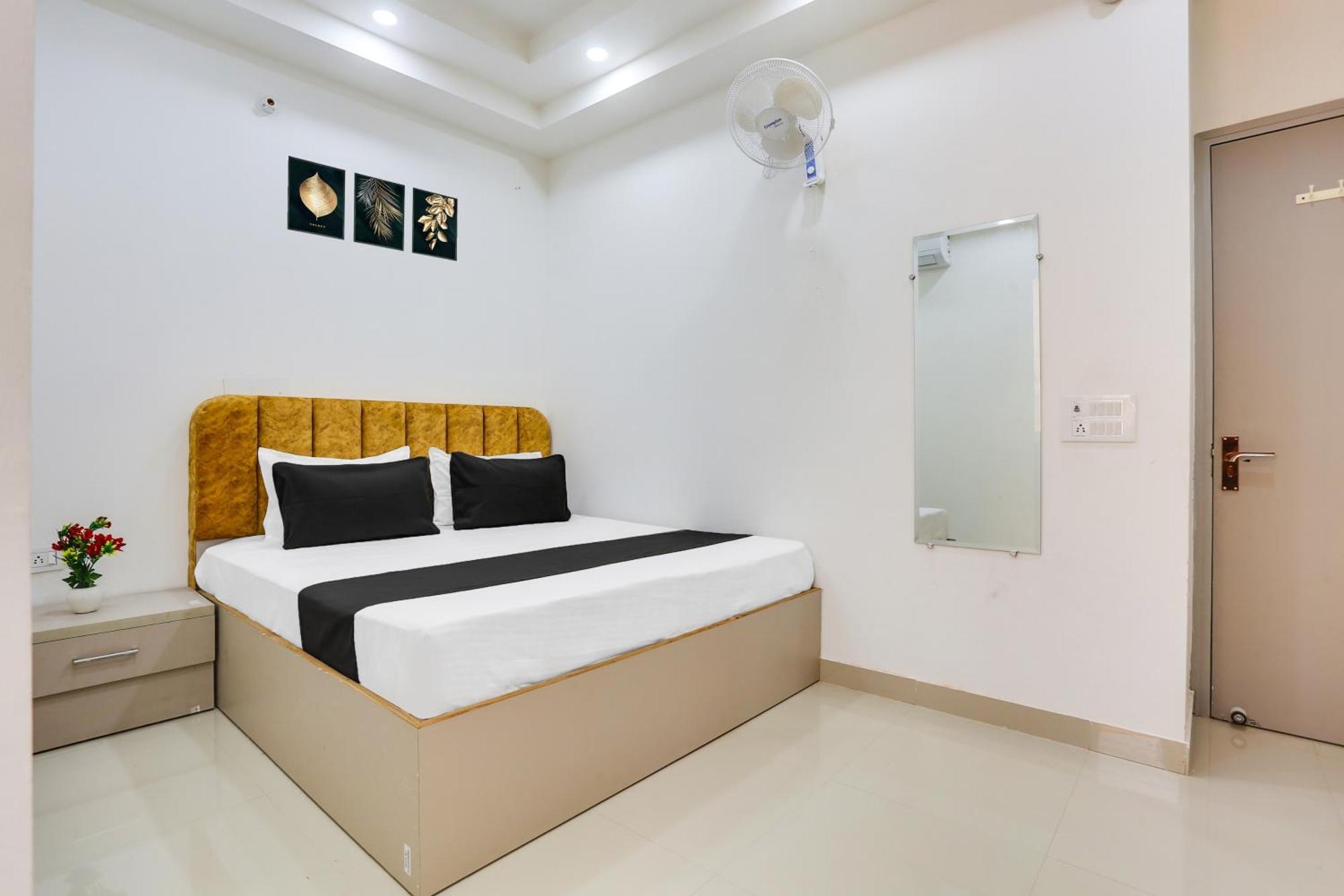O 3* New Delhi
